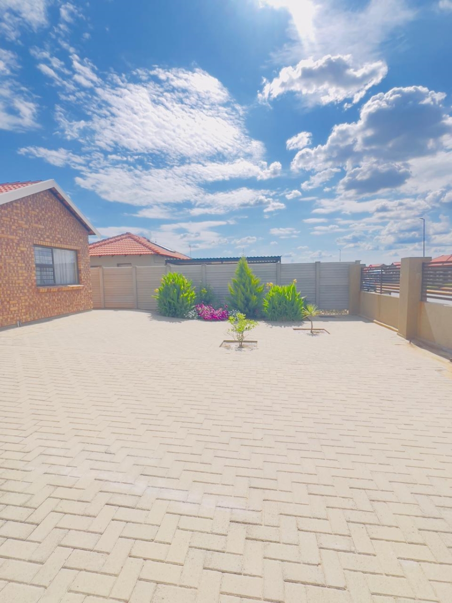 To Let 1 Bedroom Property for Rent in Hillside View Free State